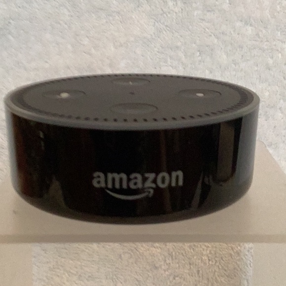 Amazon Echo Dot /Alexa - Picture 2 of 4